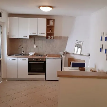 Studio Zavalatica 189a * Čara